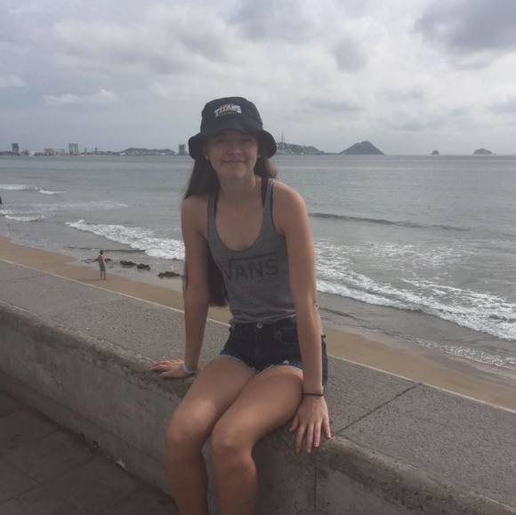 Meet your Posher, Alexa - Picture 1 of 1